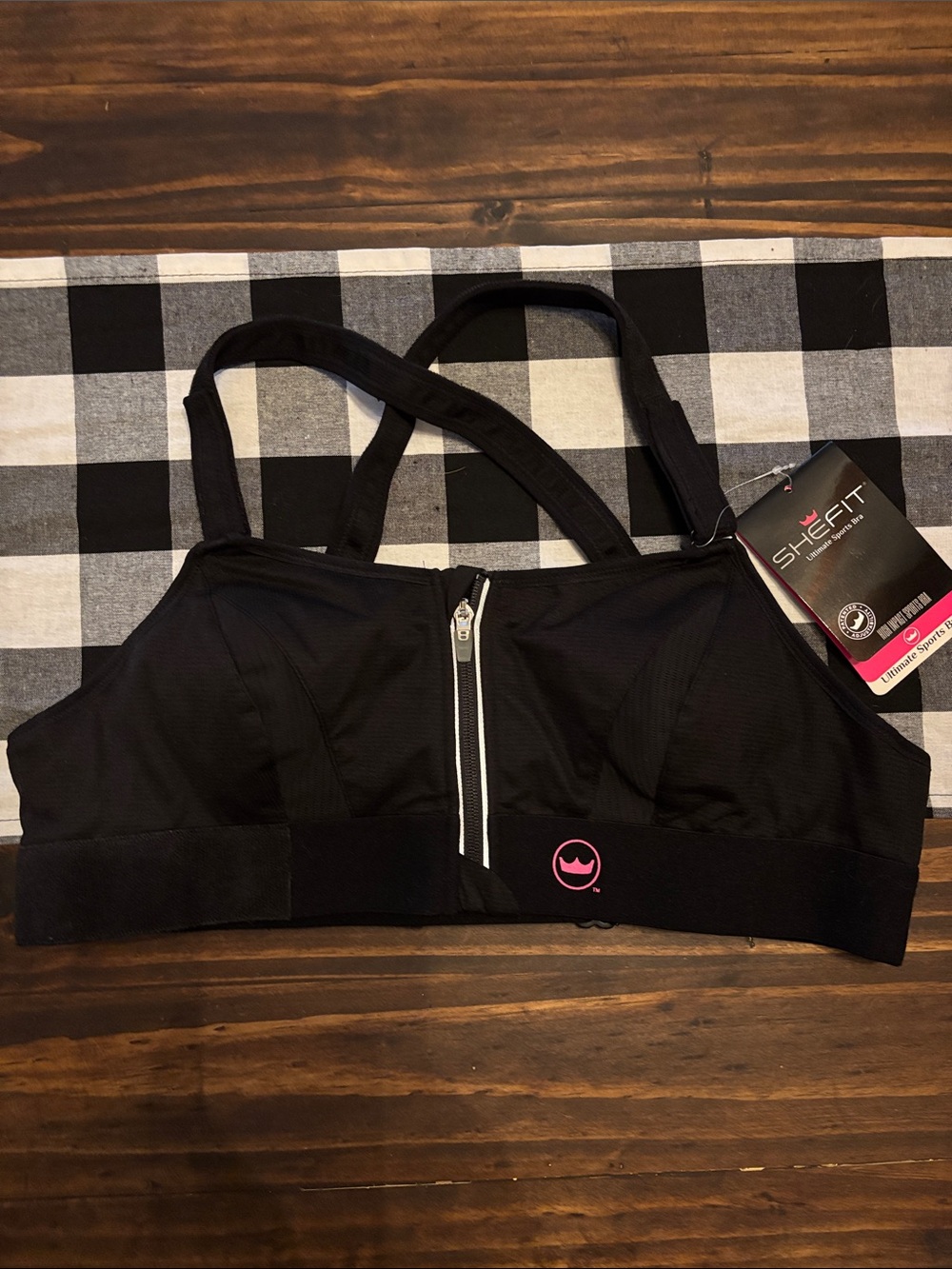 SheFit Ultimate Sports Bra 1 luxe black new